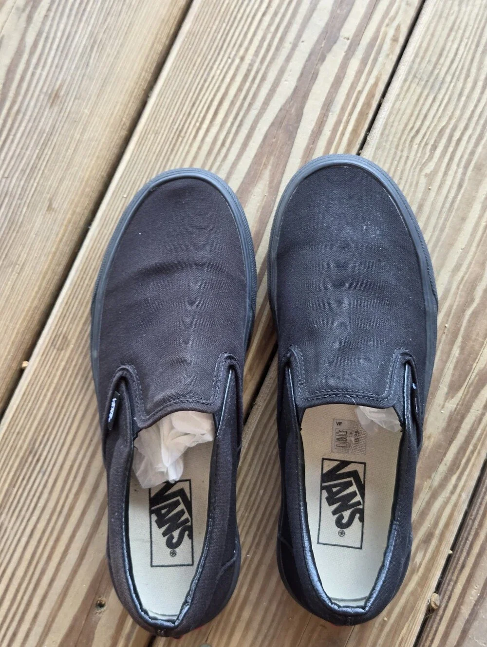 Vans Classic Slip-On – All Black EUC M7 W8.5